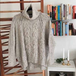 100% Cashmere Turtleneck Sweater